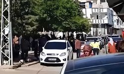 Gaziantep’te Ortalık Savaş Alanına Döndü! Silahlı Kavgada Yaralılar Arasında Kadın ve Gençler Var
