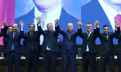 Son Dakika: İki Belediye Başkanı Daha AK Parti’ye Katıldı! Rozetlerini Cumhurbaşkanı Erdoğan Taktı