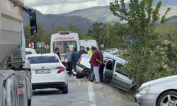 Düzce’de Korkutan Trafik Kazası! Çakırlar Mevkiinde İki Araç Çarpıştı, 1 Çocuk Dahil 4 Kişi Yaralandı