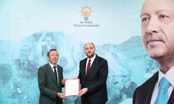 Beylikova AK Parti’de Yeni Başkan Ersin Kaya! Hasan Özılgın’a Emekleri İçin Teşekkür Edildi