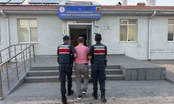 Kayseri’de Jandarma Ekipleri FETÖ Üyesi Polis İçin Operasyon Düzenledi, Yakalanan Şahıs Gözaltına Alındı