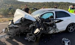 Genç Avukatın Feci Sonu: TAG Otoyolu’nda Tırla Çarpışan Mehmet Ayaz Olay Yerinde Hayatını Kaybetti
