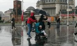 İstanbul'da Sağanak ve Kuvvetli Rüzgar Alarmı! Valilik Saat Vererek Uyardı