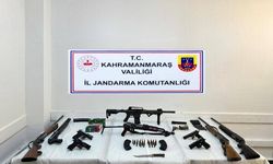 Kahramanmaraş’ta Cephanelik Yakalandı! Kalaşnikof ve Yüzlerce Fişekle Yakalanan 2 Şüpheli Tutuklandı