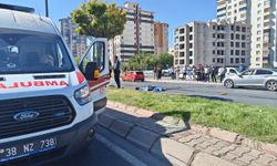 Kayseri’de Yürek Yakan Kaza: Otomobilin Çarptığı Kadın Motosiklet Sürücüsü Hayatını Kaybetti