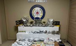 Kocaeli Gebze’de Narkotik Baskını! 9 Kilo Esrar ve Kokainle Yakalanan 3 Şüpheli Cezaevine Gönderildi