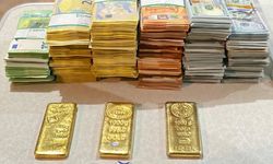 Altın Uçuşa Geçti! Fed Faiz İndirdi, Gram 5 Bin Liraya Dayandı