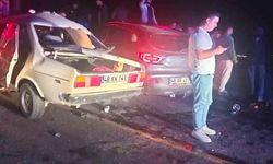 Muğla’da ölümden dönüldü! İki otomobil çarpıştı, biri uçuruma düştü, 4 kişi yaralandı