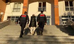 Samsun’da FETÖ/PDY üyesi olduğu gerekçesiyle 6 yıl 10 ay hapis cezası bulunan kadın tutuklandı