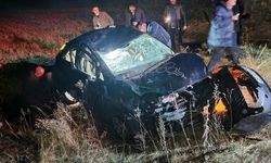 Kars Selim’de Aile Faciası! Koyunyurdu Mevkiinde Meydana Gelen Kazada Bir Kişi Öldü, Çocuklar Yaralı