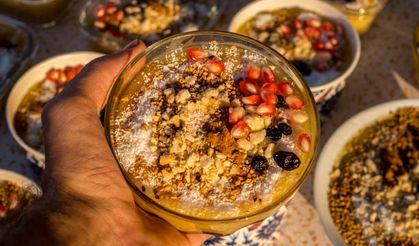 Aşure Neden Sadece Bir Tatlı Değil, Bir Medeniyetin Hafızasıdır?