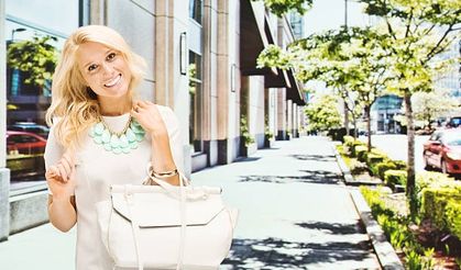 2025 Yazında Beyaz Neden Yeniden Moda Tahtına Oturdu?  Beyaz Renk Bu Yaz Neden Her Kombinin Başrolünde?