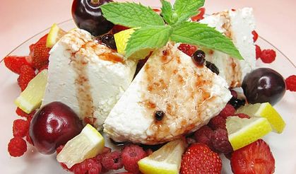 Tatlı Krizlerine Hafif Bir Çözüm Var mı? İşte 100 Kalorilik Yaz Tatlıları! Diyet Bozmadan Tatlı Yenir mi? En Hafif 5 Yaz Tatlısı Burada!