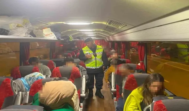 Antalya'da Emniyet Kemeri Takmayanlara Ceza Uygulandı