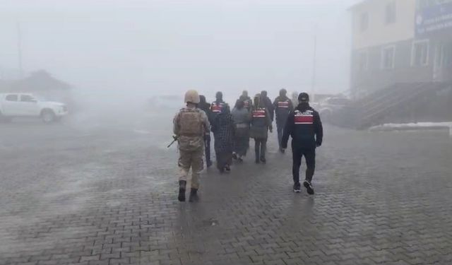Digor’da PKK/KCK propagandası yapan 5 kişi yakalandı
