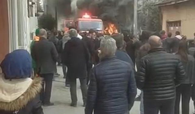 Bursa’da hurdacıda korkutan yangın