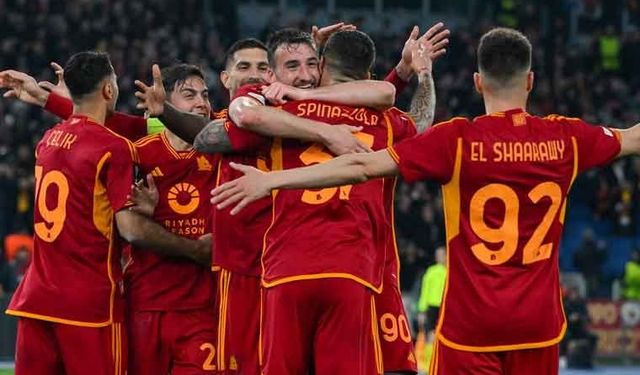 Fiorentina - Roma yayın linki, ŞİFRESİZ mi? Fiorentina - Roma maçı ne zaman, hangi kanalda, saat kaçta, canlı nereden izlenir?