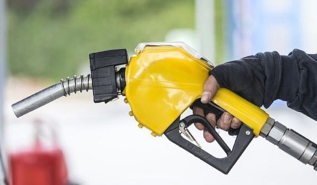 Akaryakıt fiyatlarına indirim var mı, düşecek mi? 7 Temmuz 2024 güncel LPG, mazot, benzin fiyatları son durum ne?
