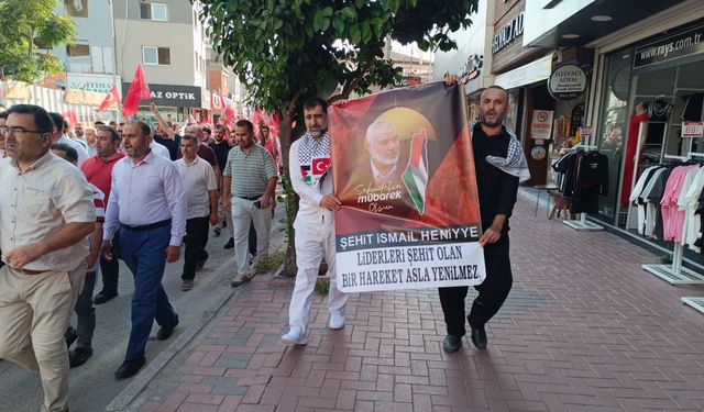 Osmaniye'de İsmail Heniyye'nin Şehit Edilmesi ve Gazze İçin Yürüyüş