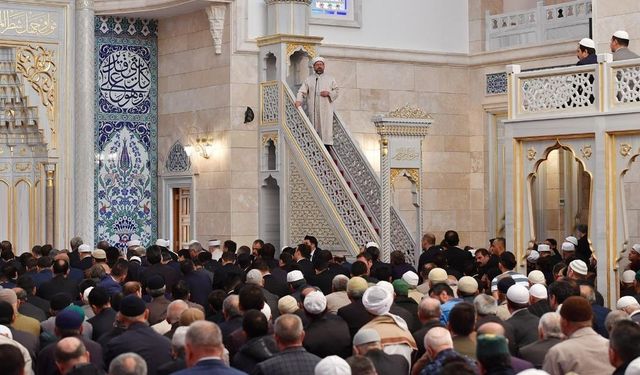 15 KASIM 2024 CUMA HUTBESİ || Diyanet 15 Kasım 2024 Cuma hutbesi konu başlığı ve PDF tam metni