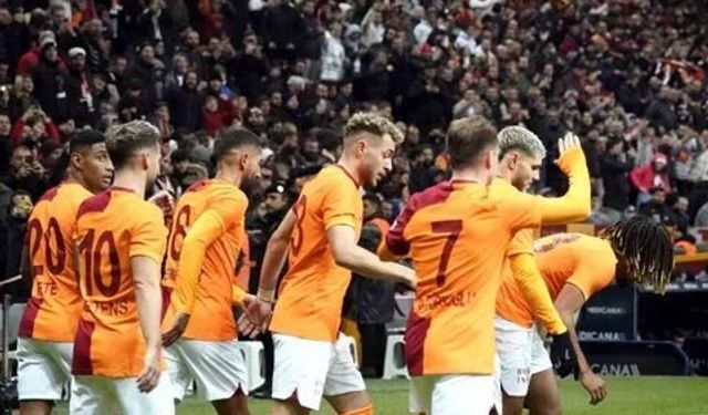 Galatasaray’ın Sağ Bek İhtiyacı İçin İtalya’dan Hangi İsim Geliyor? İşte Detaylar!