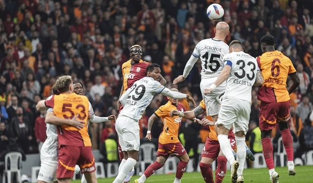 GALATASARAY'IN 2-0 ZAFERİ; Şampiyonluk Yolunu Nasıl Etkiledi? Galatasaray Zirve İçin Neden Vazgeçmiyor?