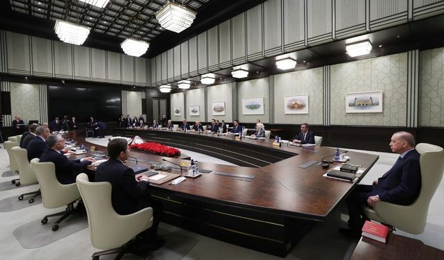 KABİNE TOPLANTISI KONULARI SON DAKİKA HABERİ: Kabine Toplantısı Saat Kaçta Yapılacak, 12 Mayıs 2025 Tarihli Toplantıda Hangi Gündemler Ele Alınacak, Terörle Mücadele ve Dış Politika Kararları Açıklanacak mı?