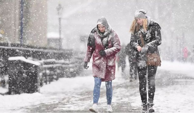 Kar Yağışı Kapıda mı? Meteoroloji Hangi Bölgeler İçin Uyardı? Yağışlar Ne Zaman Bitecek? İşte Bölge Bölge Detaylar!