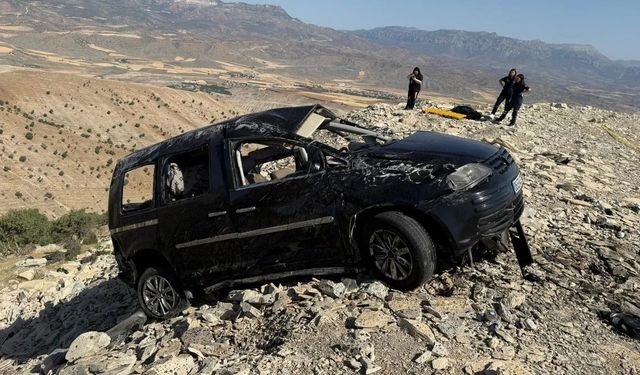 ŞIRNAK CİZRE'DE Takla Atan Kamyonette Aynı Aileden 3 Kişi Hayatını Kaybetti  3 kişi yaralandı