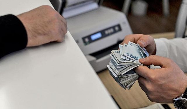 MEMURLUK ŞARTLARINDA DEĞİŞİKLİK HABERLERİ: 2025 Yılında Memur Olmak İçin Hangi Yeni Şartlar Getirildi, TBMM'de Kabul Edilen Değişiklikle Memurluk Yaş Sınırı Kaç Oldu?