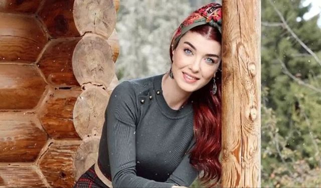 Aslıhan Güner’in Tatil Tarzı Neden Bu Kadar Konuşuldu, Güzelliği Sosyal Medyada Neden Beğeni Yağmuruna Tutuldu?