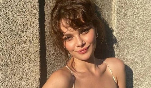 TATİL POZLARIYLA GÜNDEM OLAN SİNEM ÜNSAL KİME MEYDAN OKUYOR?