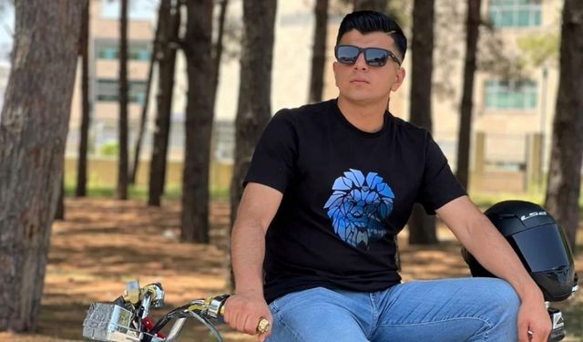 Hatay’da Aile İçi Dehşet: Baba, Motosiklet Üzerinde Tartıştığı 22 Yaşındaki Oğlunu Defalarca Bıçaklayarak Öldürdü