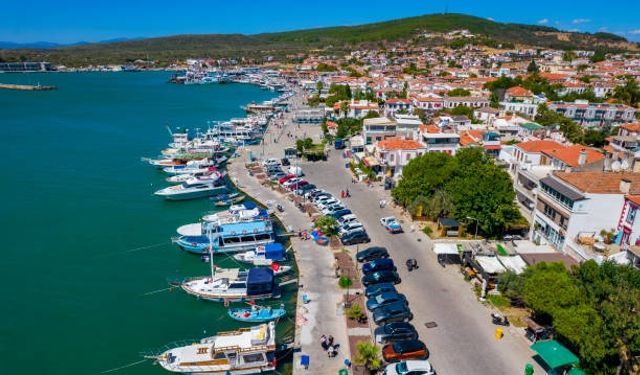 Cunda Adası'nda Yaz Tatili İçin En Uygun Ay Hangisi? Kalabalıktan Kaçmak Mümkün mü?
