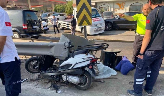 Kocaeli’de Genç Motosikletçi Feci Şekilde Bariyere Çarptı! Kerem Birinci Hayatını Kaybetti