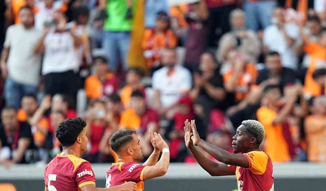 Okan Buruk’un Genç Yıldızları Parladı: Galatasaray Hazırlık Maçında Admira Wacker’ı 2-1 Yenerek Sezona Moralli Başladı