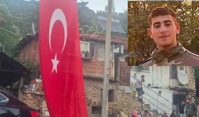 Şehit Piyade Sözleşmeli Er Ahmet Kuşak Kimdir, aslen nereli, kaç yaşındaydı? Piyade Sözleşmeli Er Ahmet Kuşak nerede şehit oldu?