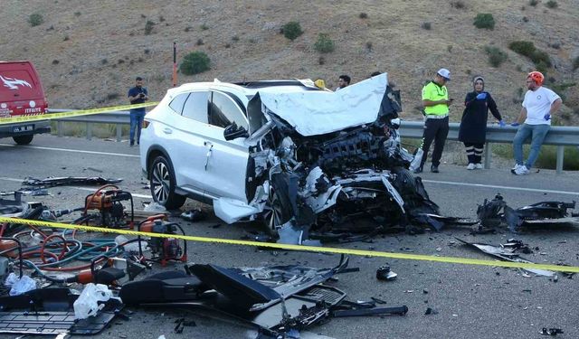 Malatya’da korkunç kaza! Kafa kafaya çarpışmada 4 kişi öldü, ölenlerin kimlikleri belirlendi