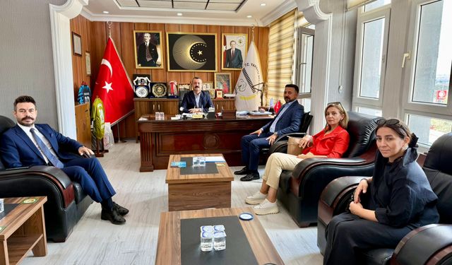 Başkan Ökkeş Aksoy Yarbaşı’na Kültürel Tesis Müjdesi Verdi: Kütüphane, Kafe ve Sosyal Yaşam Alanlarıyla Yeni Bir Dönem Başlıyor