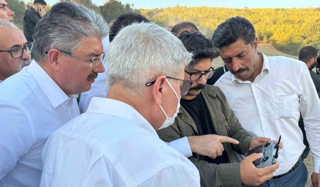 Osmaniye’de Korkutan Yangın! Sumbas'ta Alevler Zeytinliklere Sıçradı, Ekipler Havadan ve Karadan Müdahale Ediyor