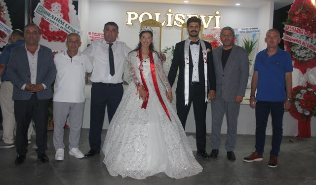 Şehit Aileleri ve Gaziler Derneği Osmaniye İl Başkanı Durmuş Öksüz’ün Kızı Arzu Öksüz, Oğuzhan Dağ ile Hayatını Birleştirdi