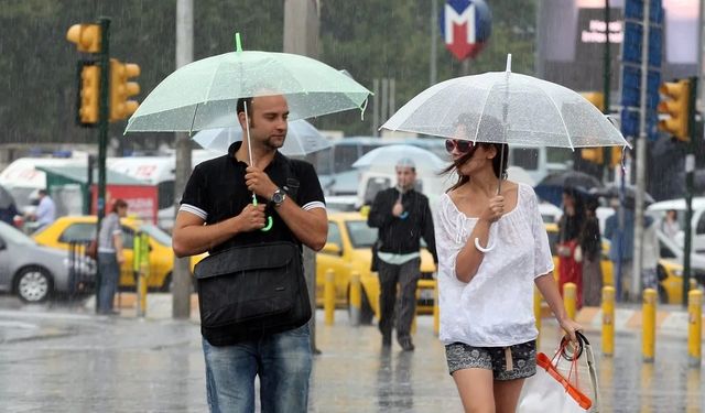 Meteoroloji’den Son Dakika: İstanbul ve Ankara’da Sağanak Ne Zaman Başlayacak?