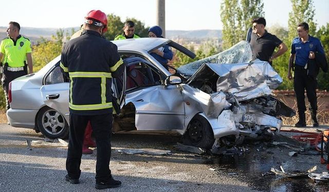 Kırıkkale’de Feci Kaza: Ercan Dilekçi ve Mustafa Ergül Kafa Kafaya Çarpışmada Hayatını Kaybetti