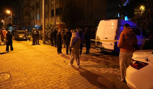 Balıkesir’de Kanlı Gece: Edremit’te Evinde Silahla Vurulmuş Erkek Cesedi Bulundu