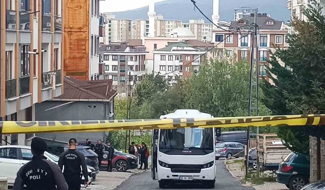İstanbul Sancaktepe’de Sokak Ortasında Silahlı Çatışma: 3 Kişi Hayatını Kaybetti