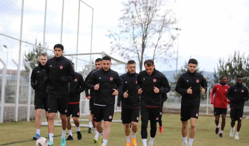 Sivasspor, Adana Demirspor maçı hazırlıklarına başladı