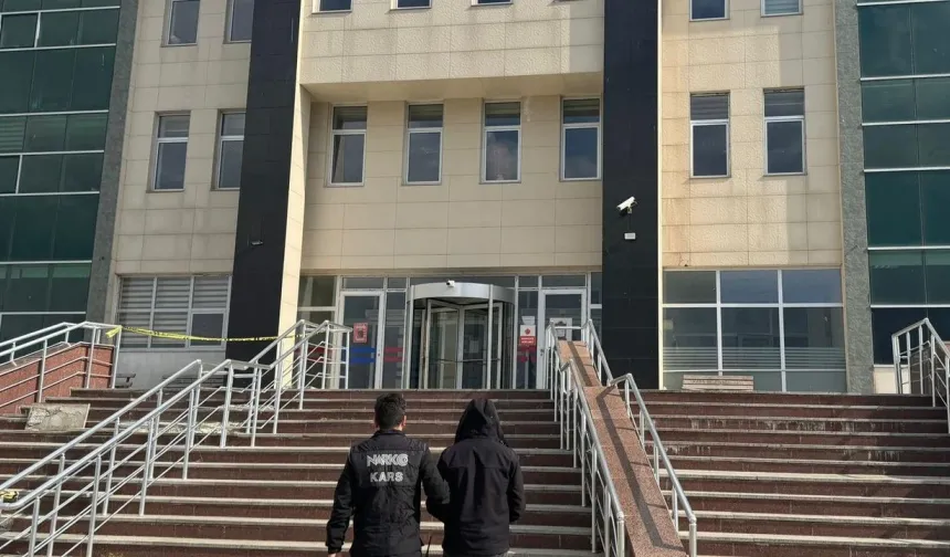 Kars'ta Uyuşturucu Operasyonunda Yakalanan Zanlı Tutuklandı
