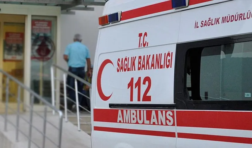 Çorum'da Yolcu Otobüsü Tıra Arkadan Çarptı: 10 Kişi Hafif Yaralandı