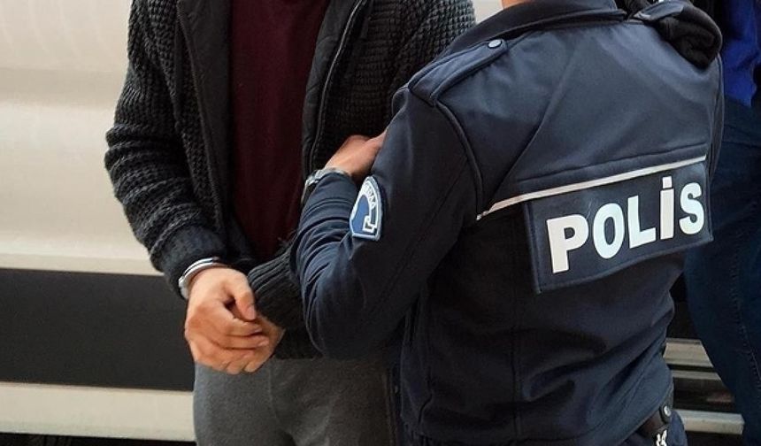 Şok Baskın! Osmaniye’de Araç ve İş Yerlerinde Uyuşturucu Ele Geçirildi, 2 Şüpheli Tutuklandı