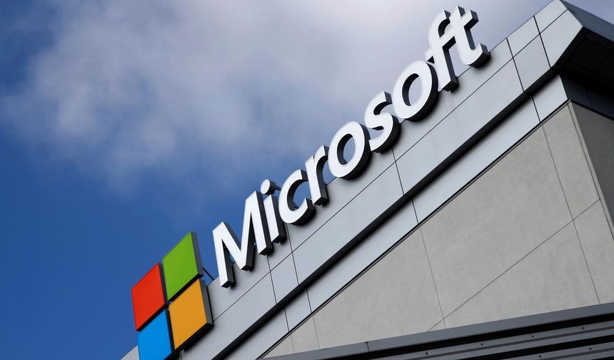 Microsoft çöktü mü, neden internete giremiyorum? Banka sistemleri, havayolu ve hastane sistemlerinde neden aksaklık yaşanıyor?